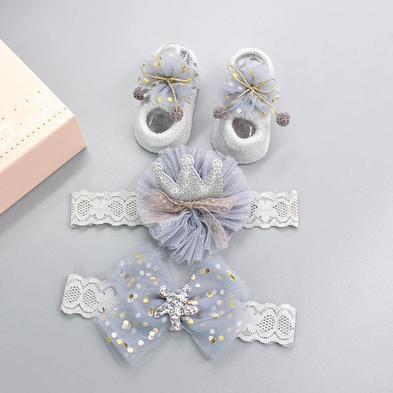Sparkly Grey Gift Set For Your Baby Girl – 3 Pieces - AngelEze